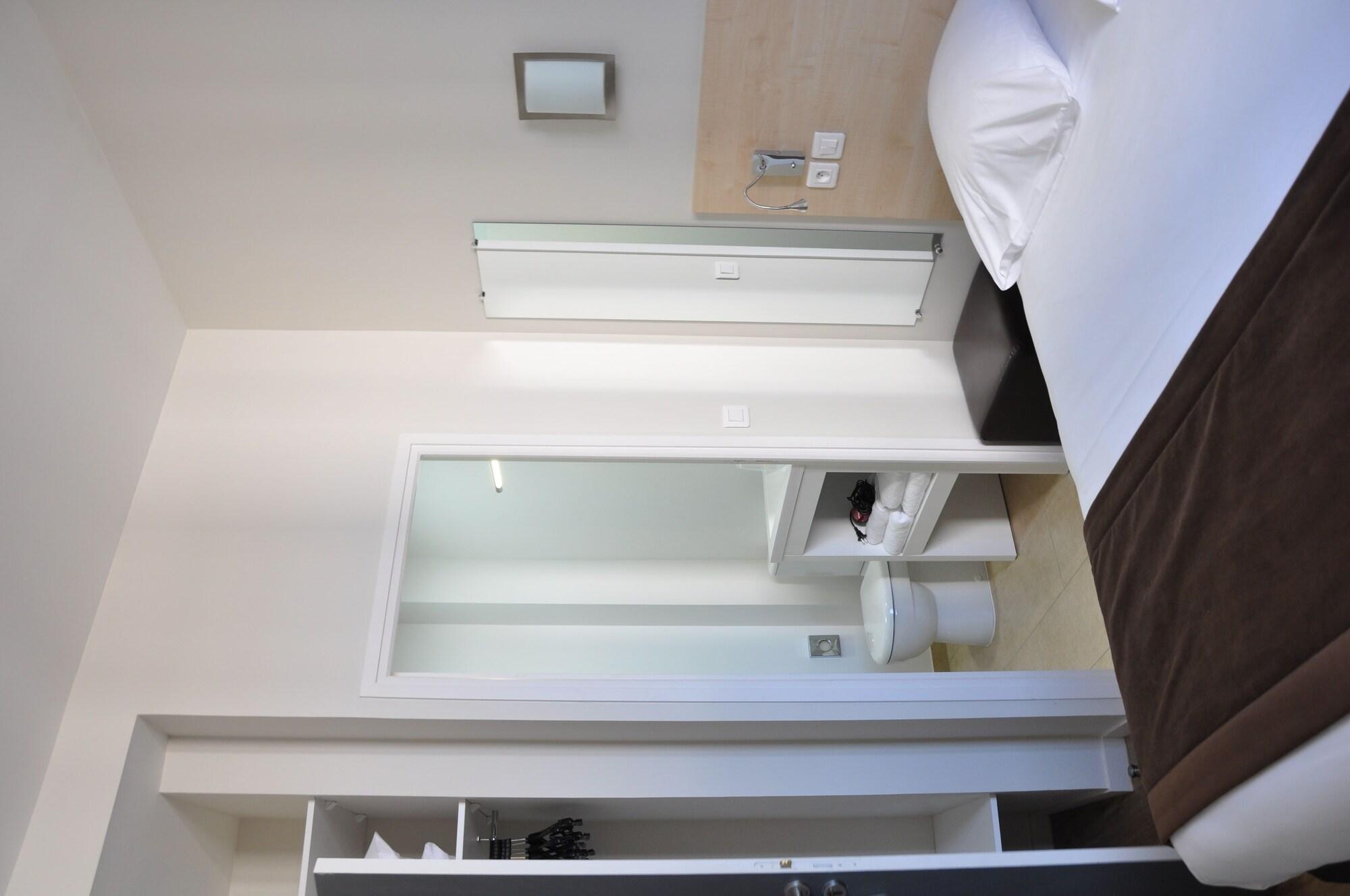 Hotel Foch Nancy Gare Esterno foto