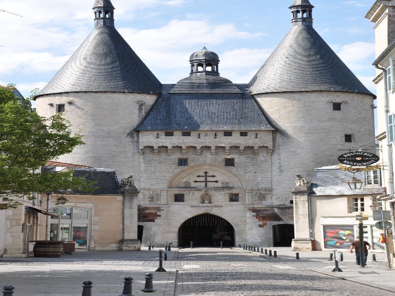 Hotel Foch Nancy Gare Esterno foto