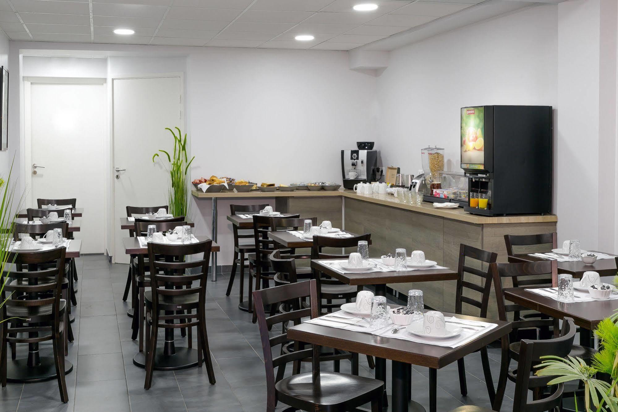 Hotel Foch Nancy Gare Esterno foto